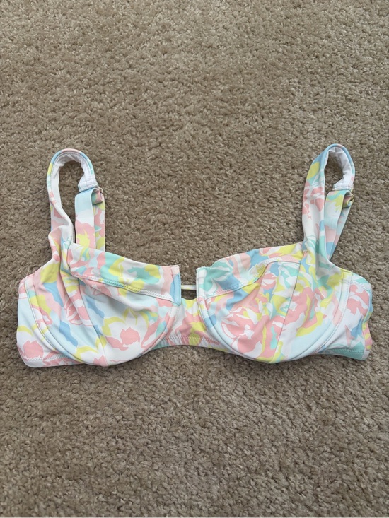 Victoria's Secret Other - Victoria's Secret Pastel Floral Bikini Top